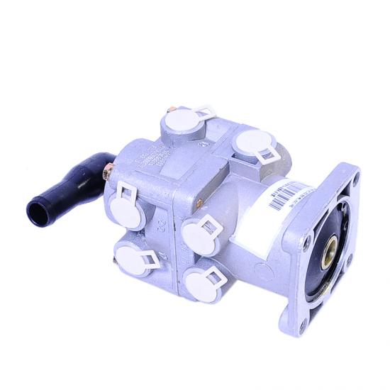 Foton brake valve assembly
