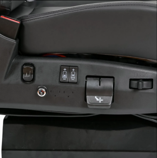 Q15-2 2026 driver seat