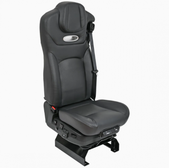 Q15-2 2026 driver seat
